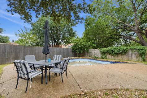 5506 Grantmont Drive Arlington TX 76016