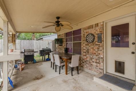 5506 Grantmont Drive Arlington TX 76016