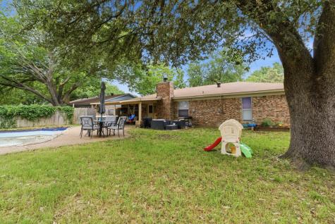 5506 Grantmont Drive Arlington TX 76016
