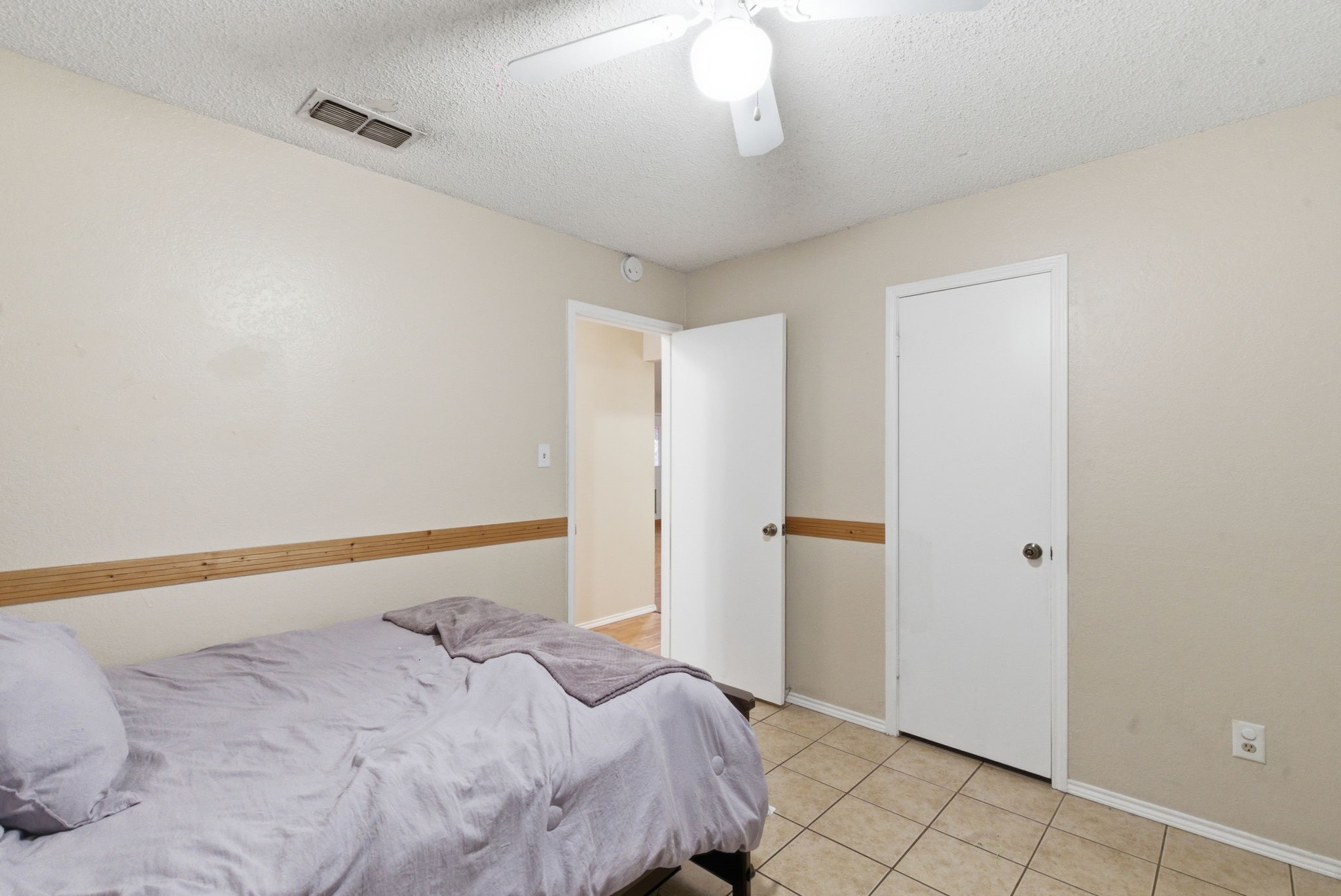 5506 Grantmont Drive Arlington TX 76016