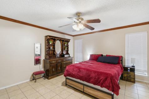 5506 Grantmont Drive Arlington TX 76016