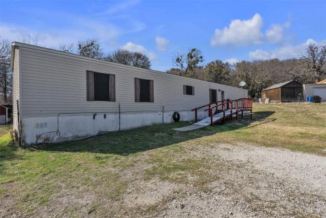 220 Country Side Court Springtown TX 76082