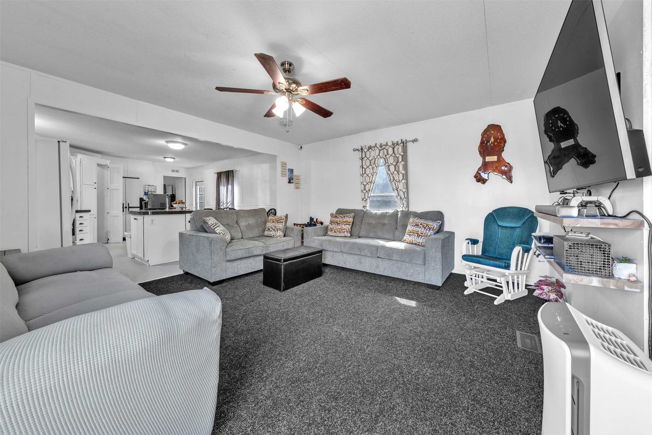 220 Country Side Court Springtown TX 76082