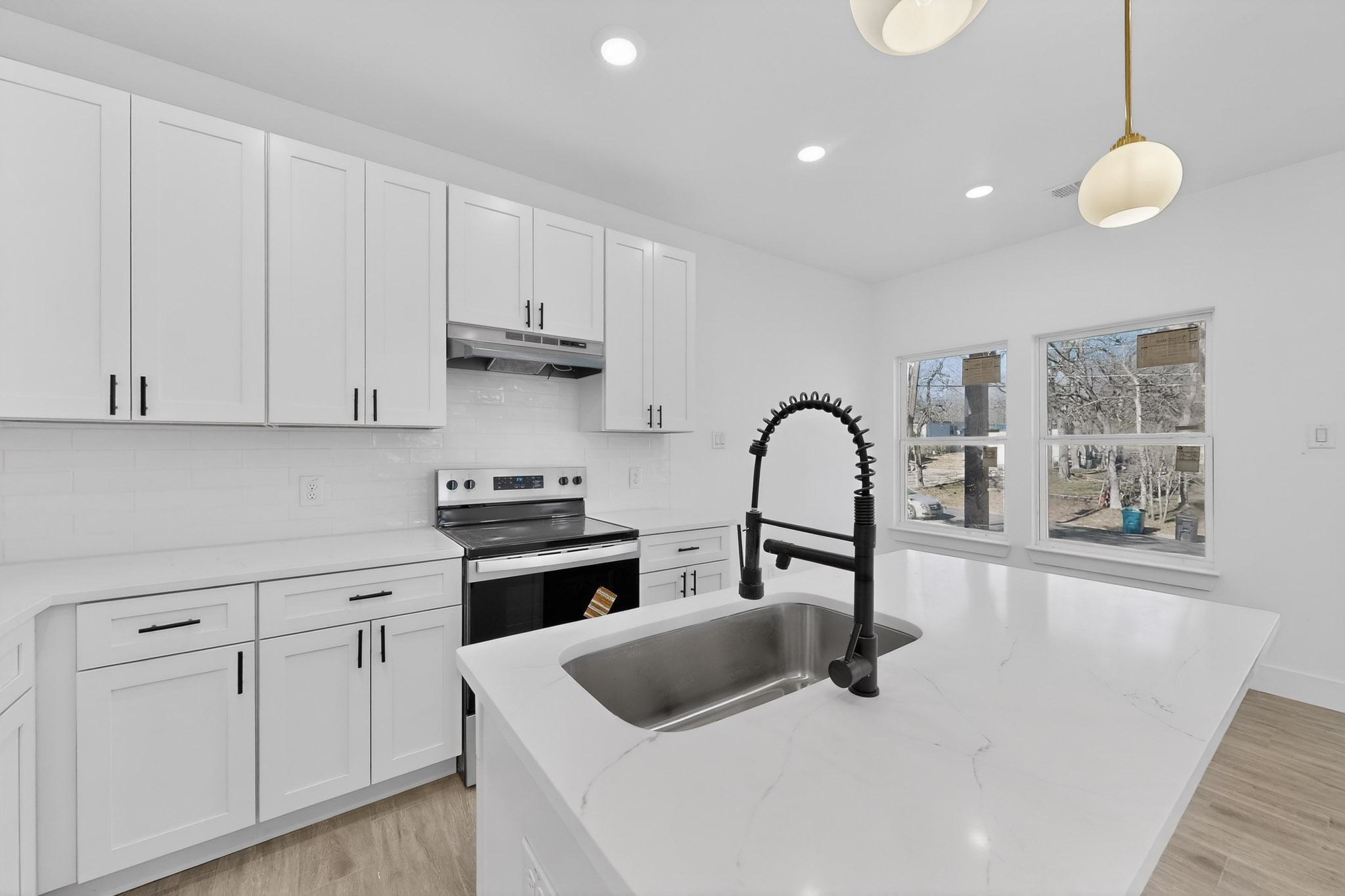 616 E Shepherd Street Denison TX 75021