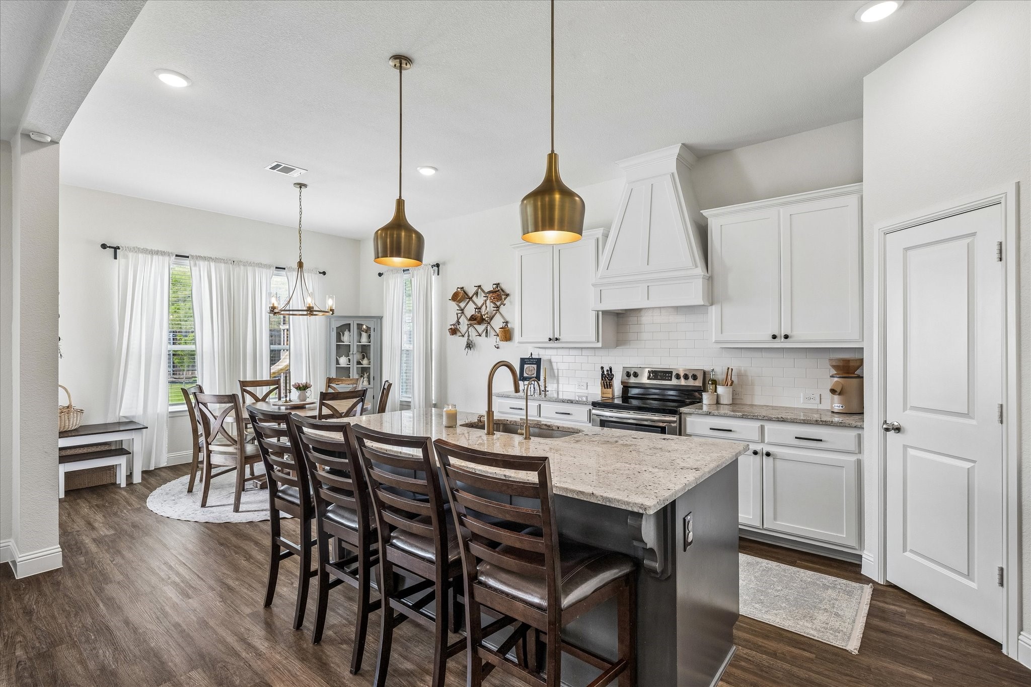 215 E Furlong Willow Park TX 76087