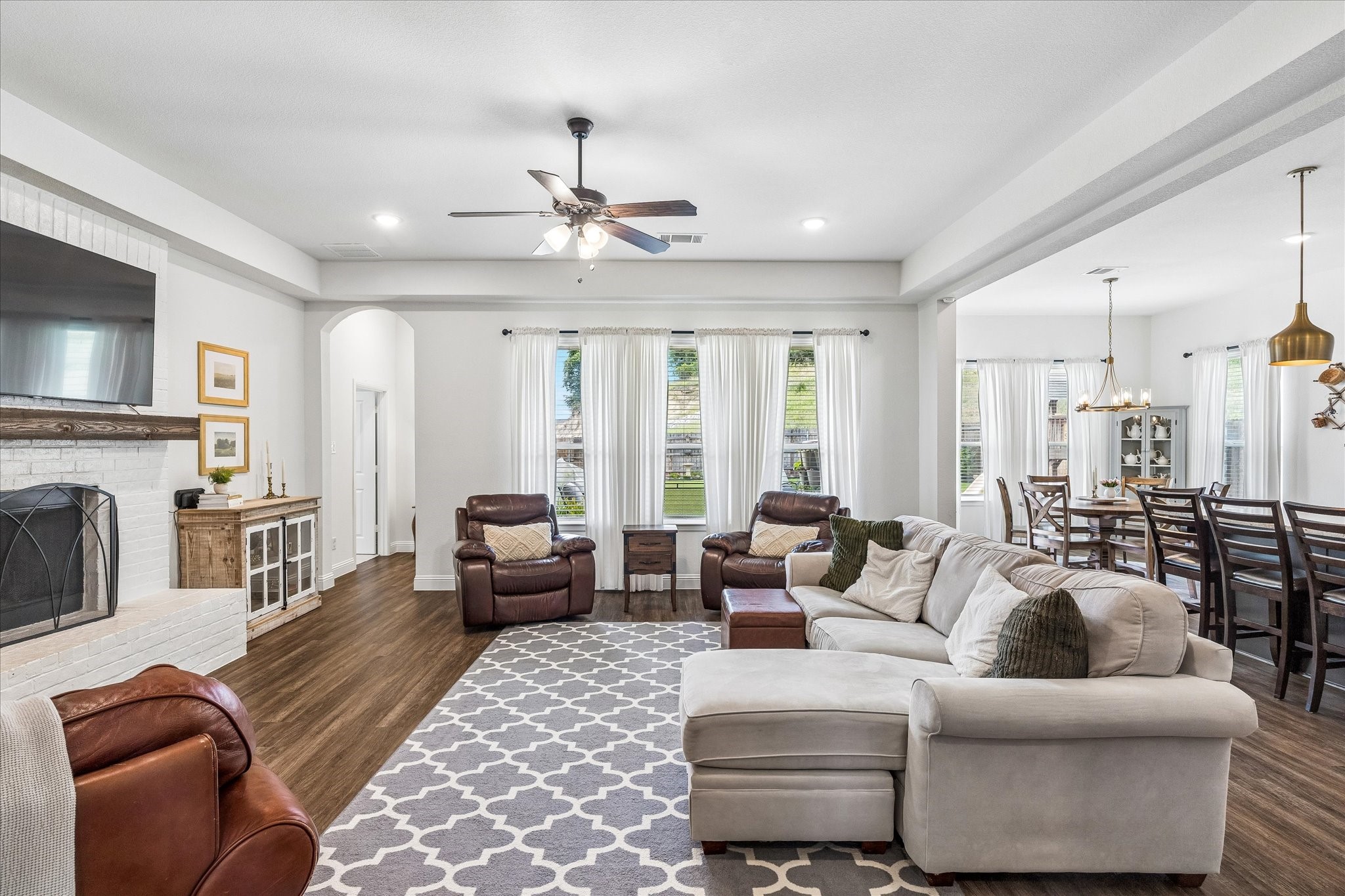 215 E Furlong Willow Park TX 76087