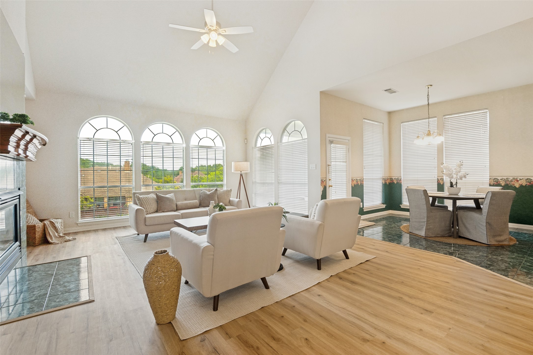 1119 Shallow Bend Drive Desoto TX 75115