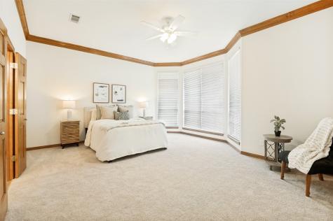 1119 Shallow Bend Drive Desoto TX 75115