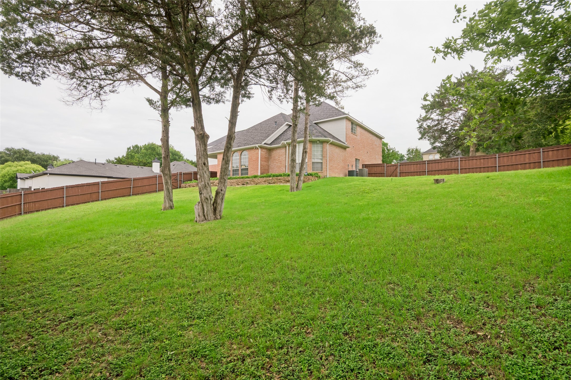 1119 Shallow Bend Drive Desoto TX 75115