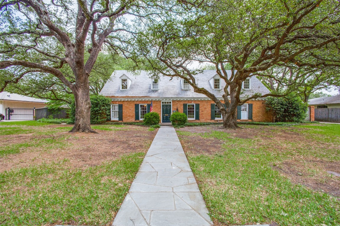 4322 Melissa Lane Dallas TX 75229