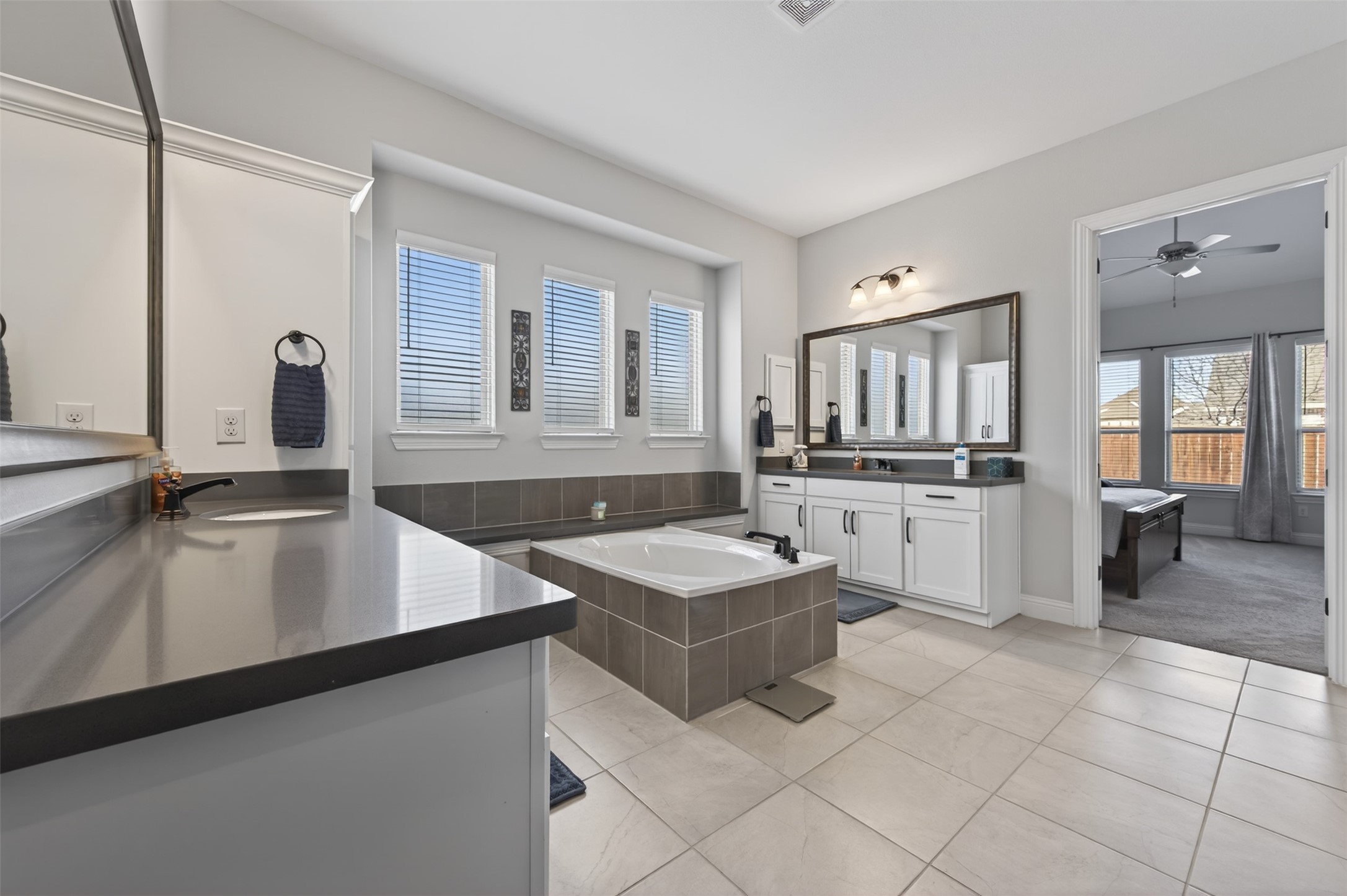 1700 Hamlet Drive Fort Worth TX 76052