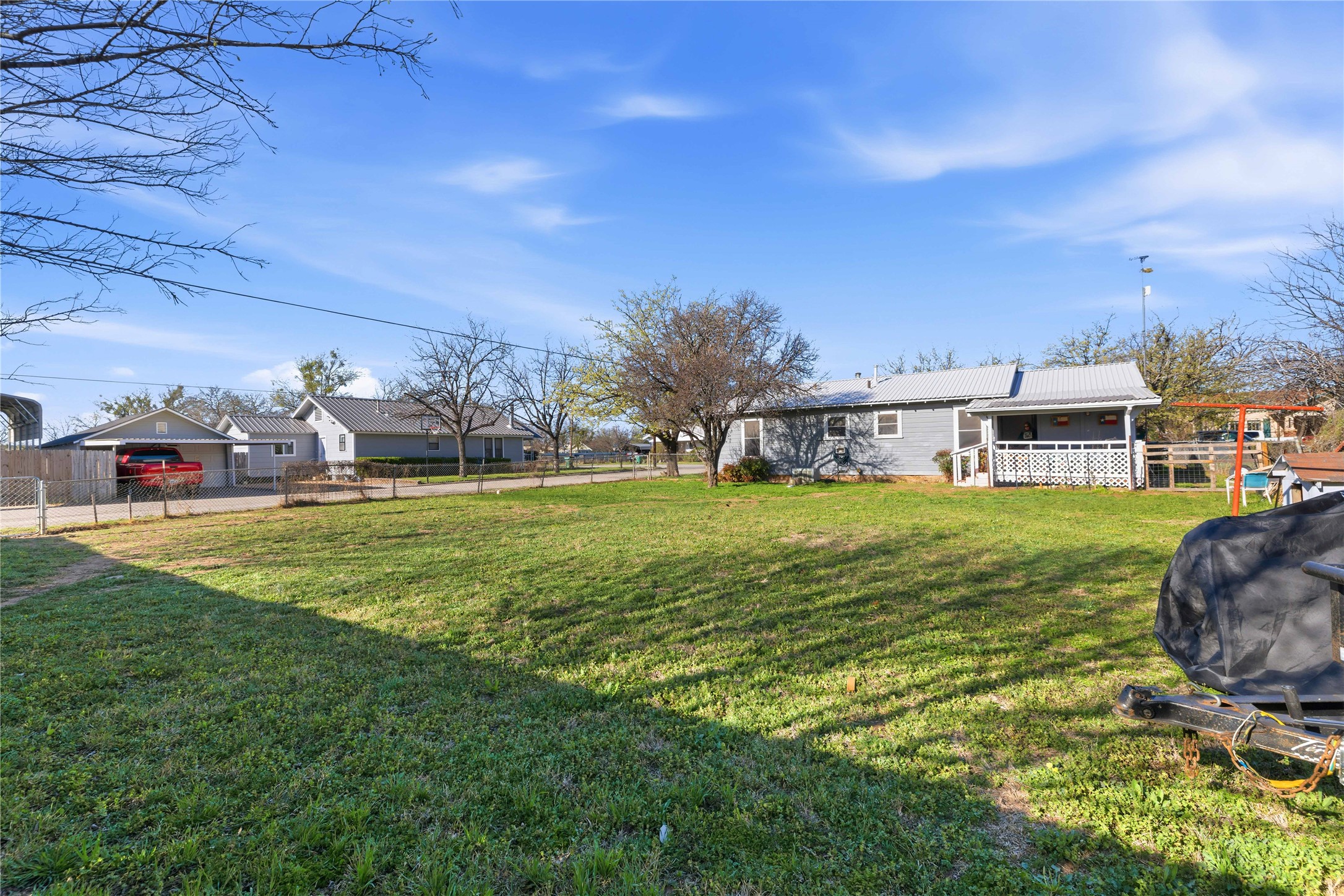 915 S Neches Street Coleman TX 76834