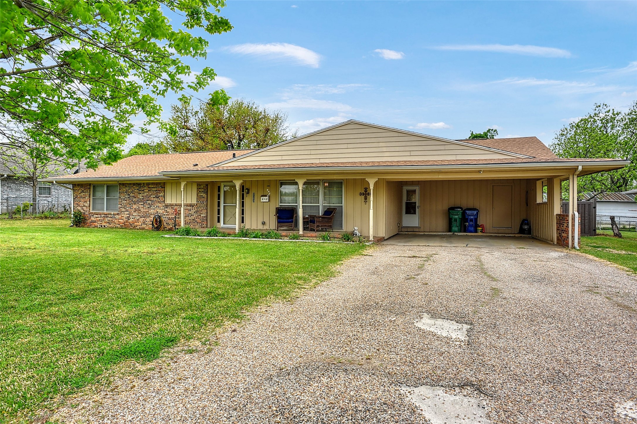 723 White Street Whitesboro TX 76273