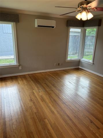 3875 Lambert Avenue Fort Worth TX 76109