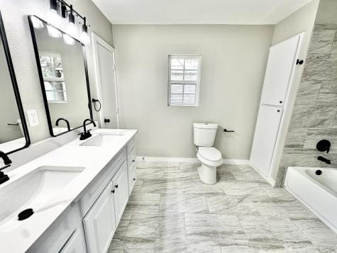 1004 Oak Street Sweetwater TX 79556