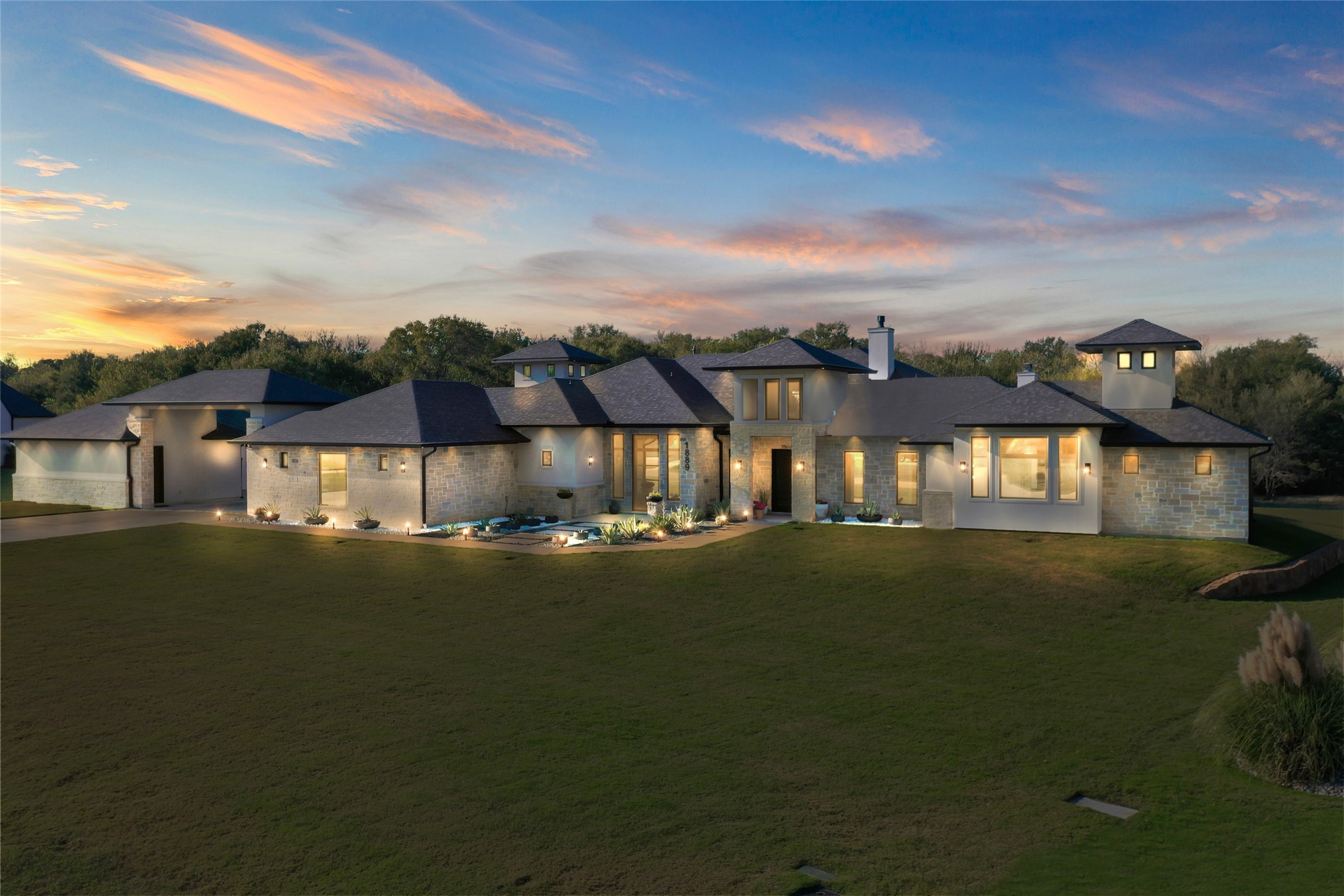 1889 Creekview Court Argyle TX 76226