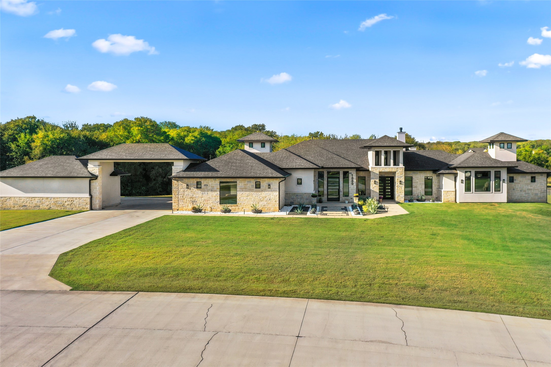 1889 Creekview Court Argyle TX 76226