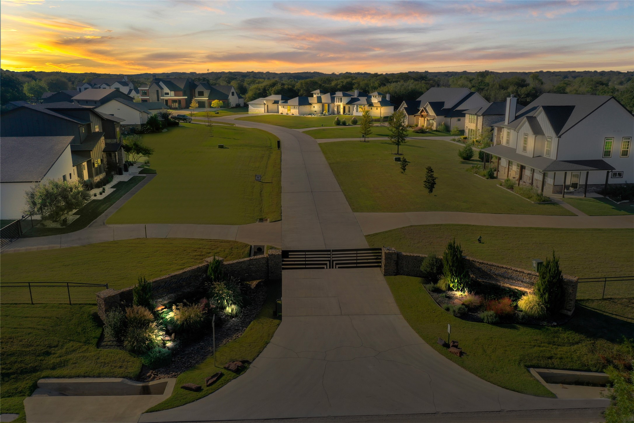 1889 Creekview Court Argyle TX 76226