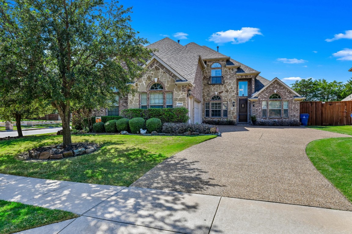 1702 Mustang Trail Frisco TX 75033