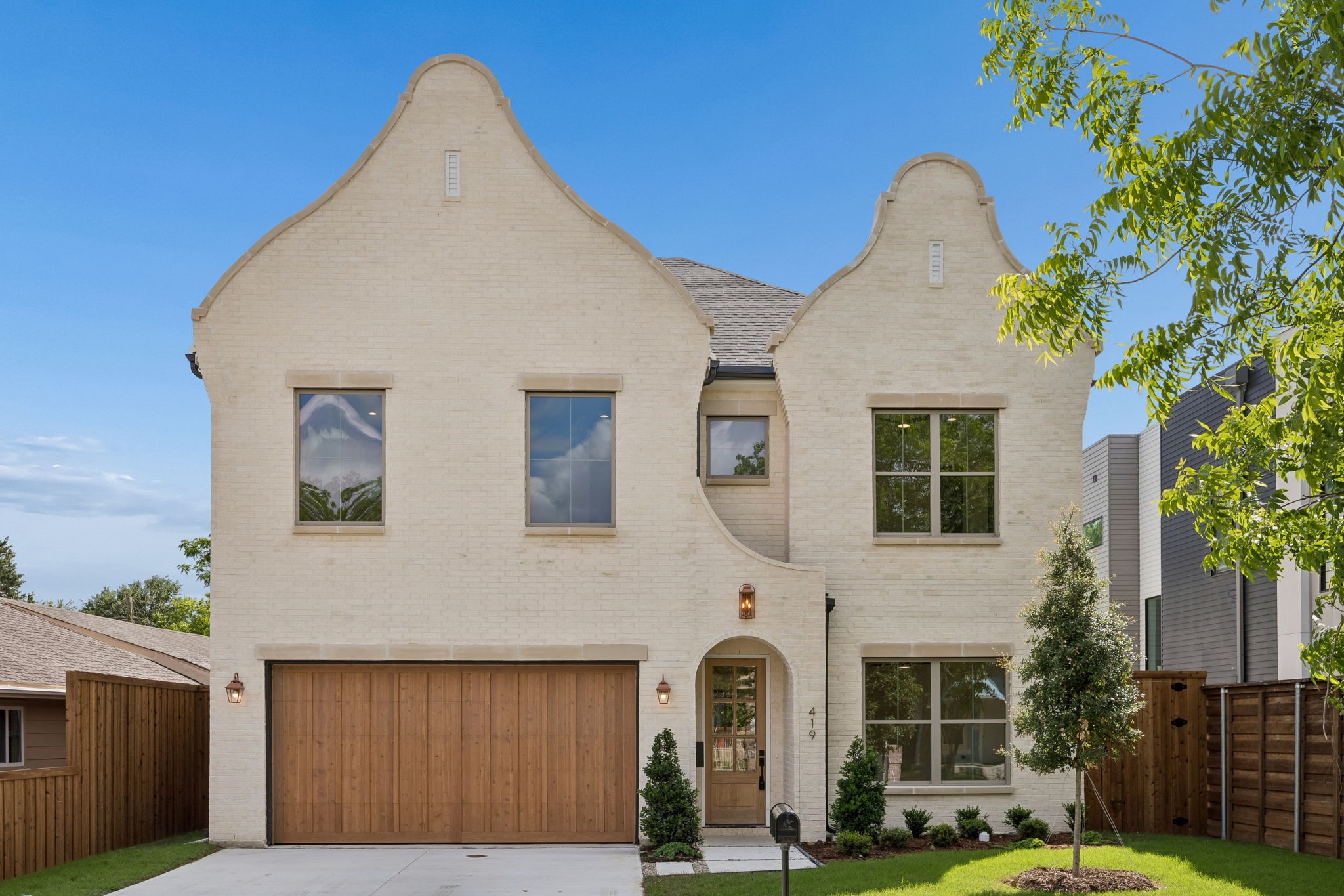419 Cameron Avenue Dallas TX 75223