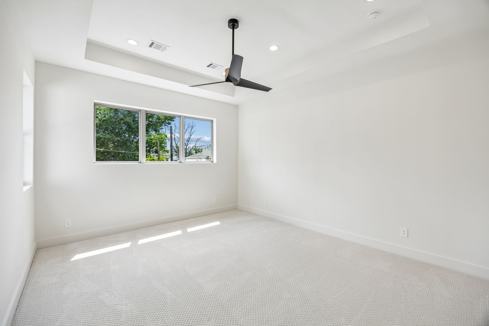 419 Cameron Avenue Dallas TX 75223