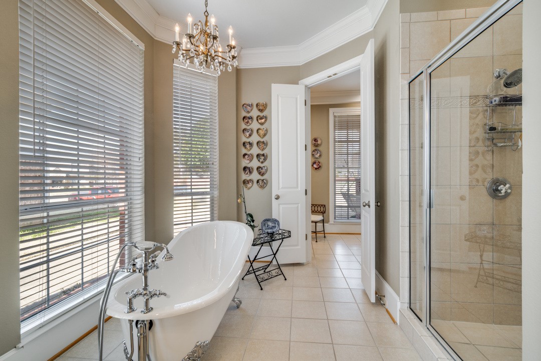 8 Griffith Court Terrell TX 75160