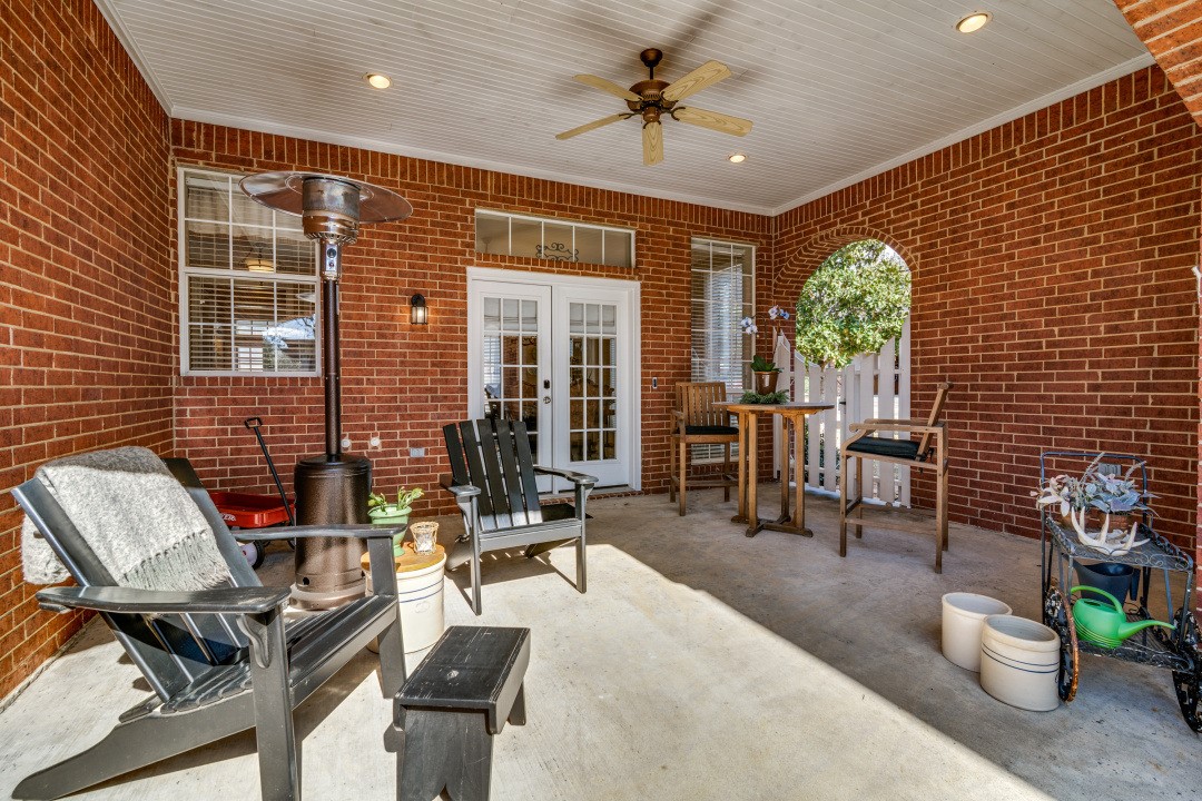 8 Griffith Court Terrell TX 75160