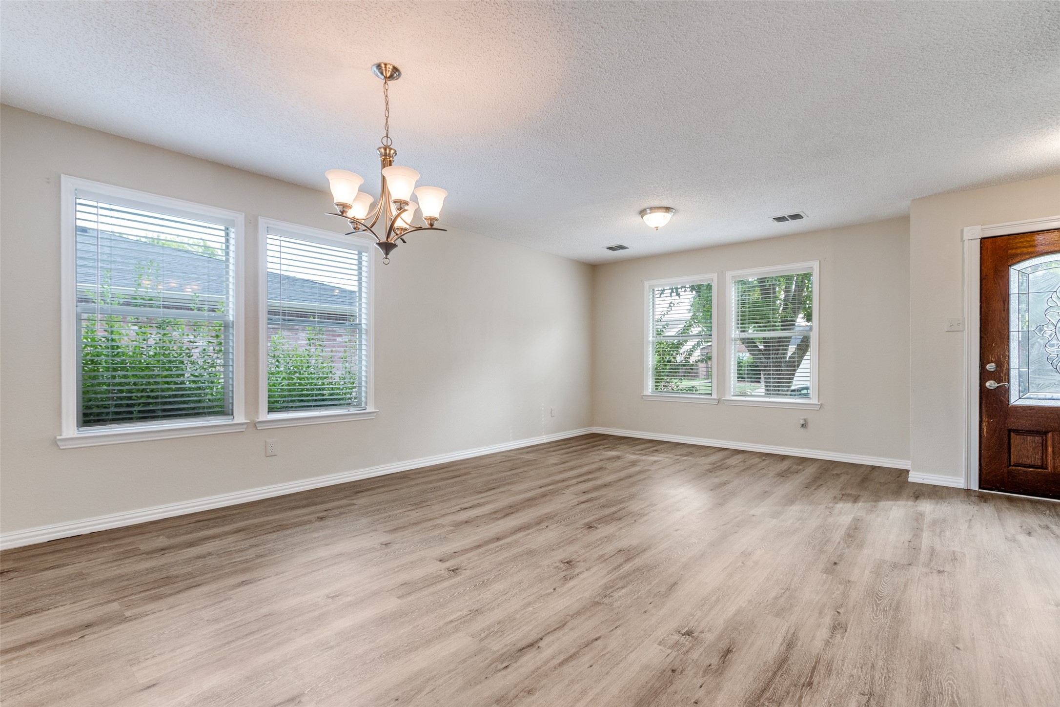 4504 Courtside Drive Mckinney TX 75070