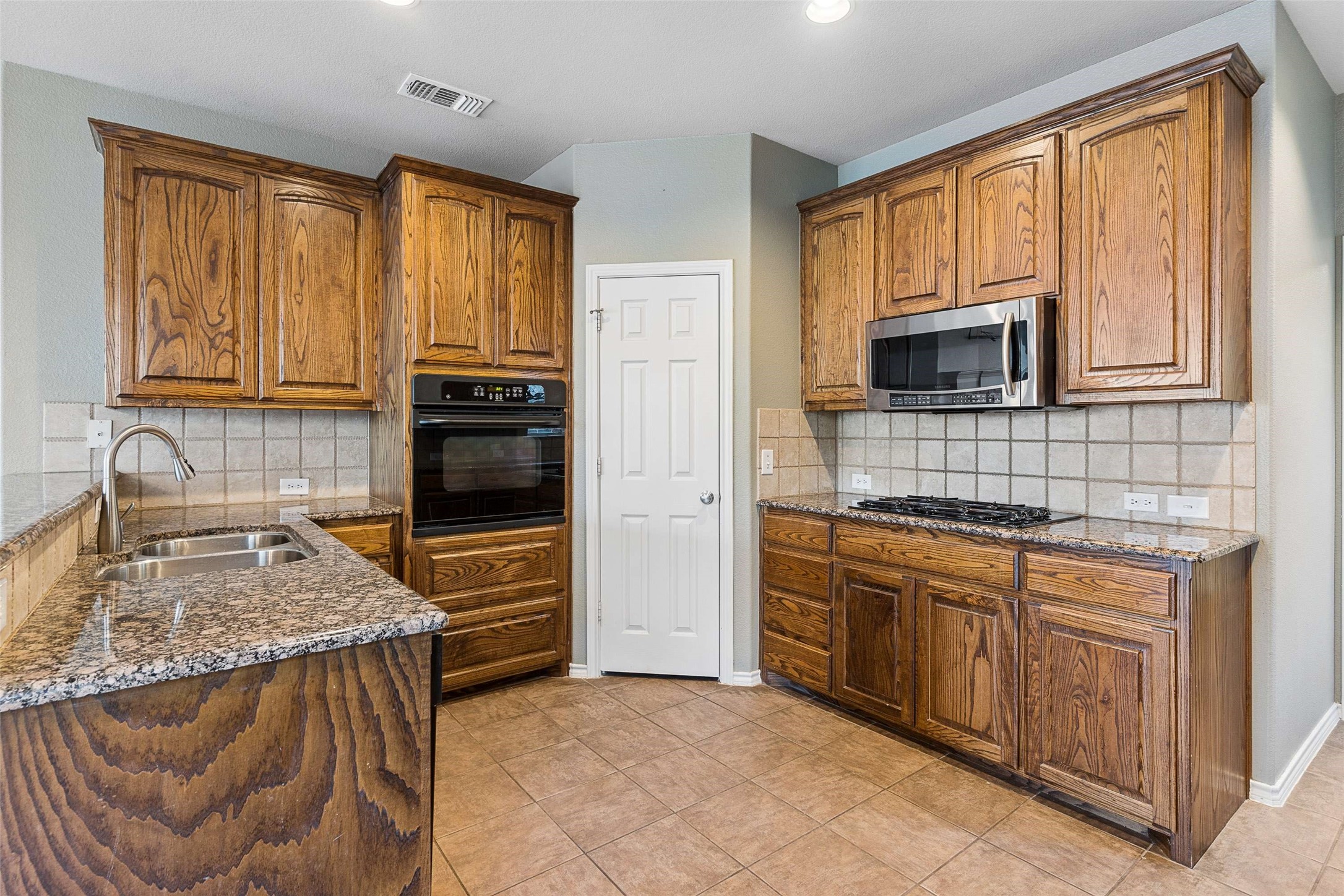 1908 Canyon Wren Drive Mckinney TX 75071