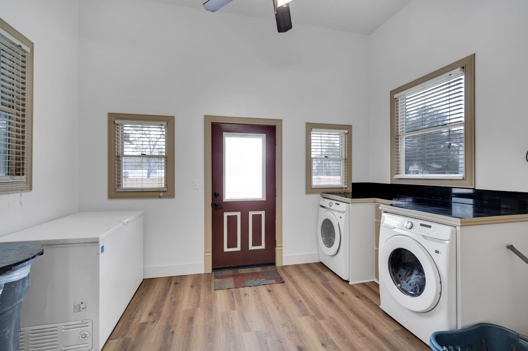 312 W 8th Street Ferris TX 75125