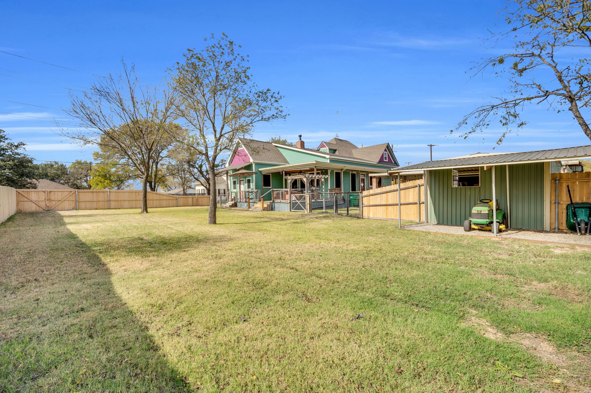 312 W 8th Street Ferris TX 75125