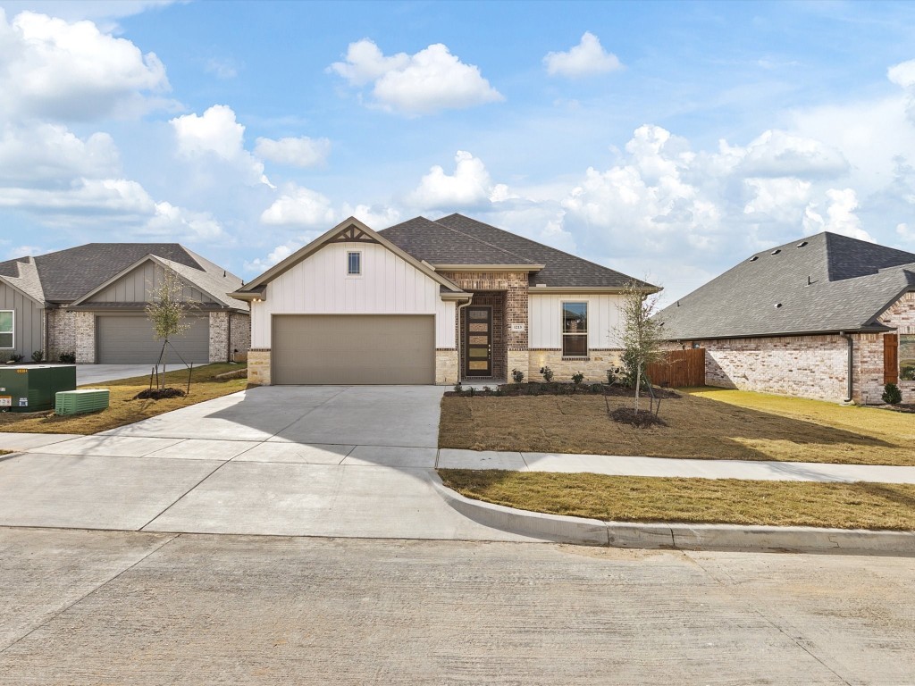1308 Ridgeview Drive Weatherford TX 76086