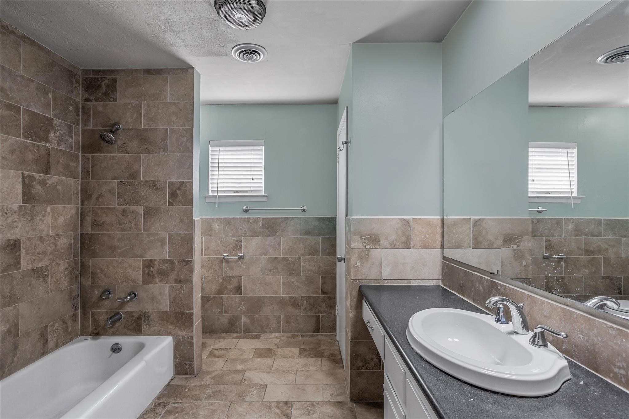 3558 South Drive Fort Worth TX 76109