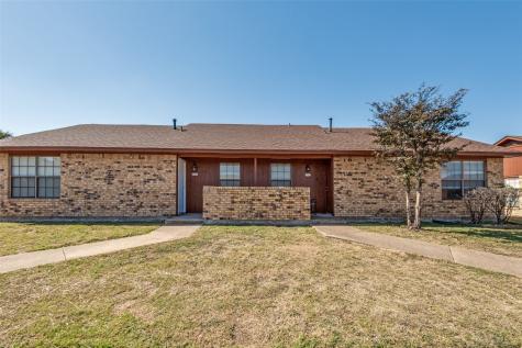 1717 Creekview Drive Glenn Heights TX 75154
