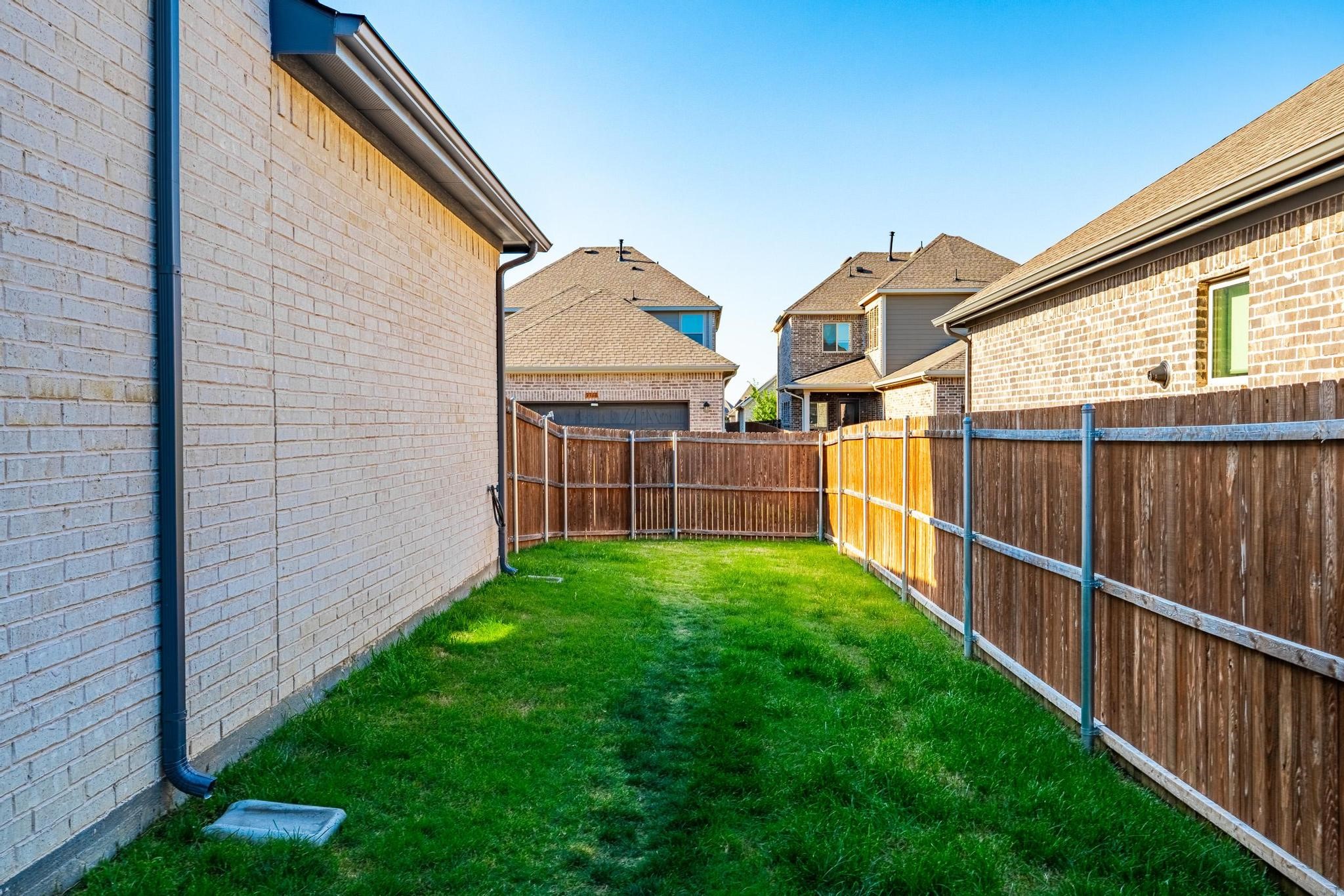 9341 Loggerhead Way Fort Worth TX 76118