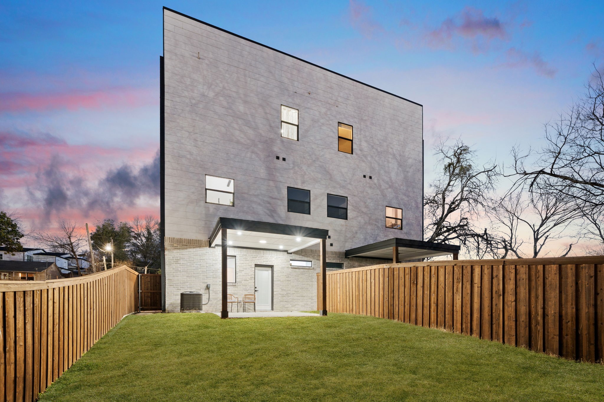 1919 Pollard Street Dallas TX 75208