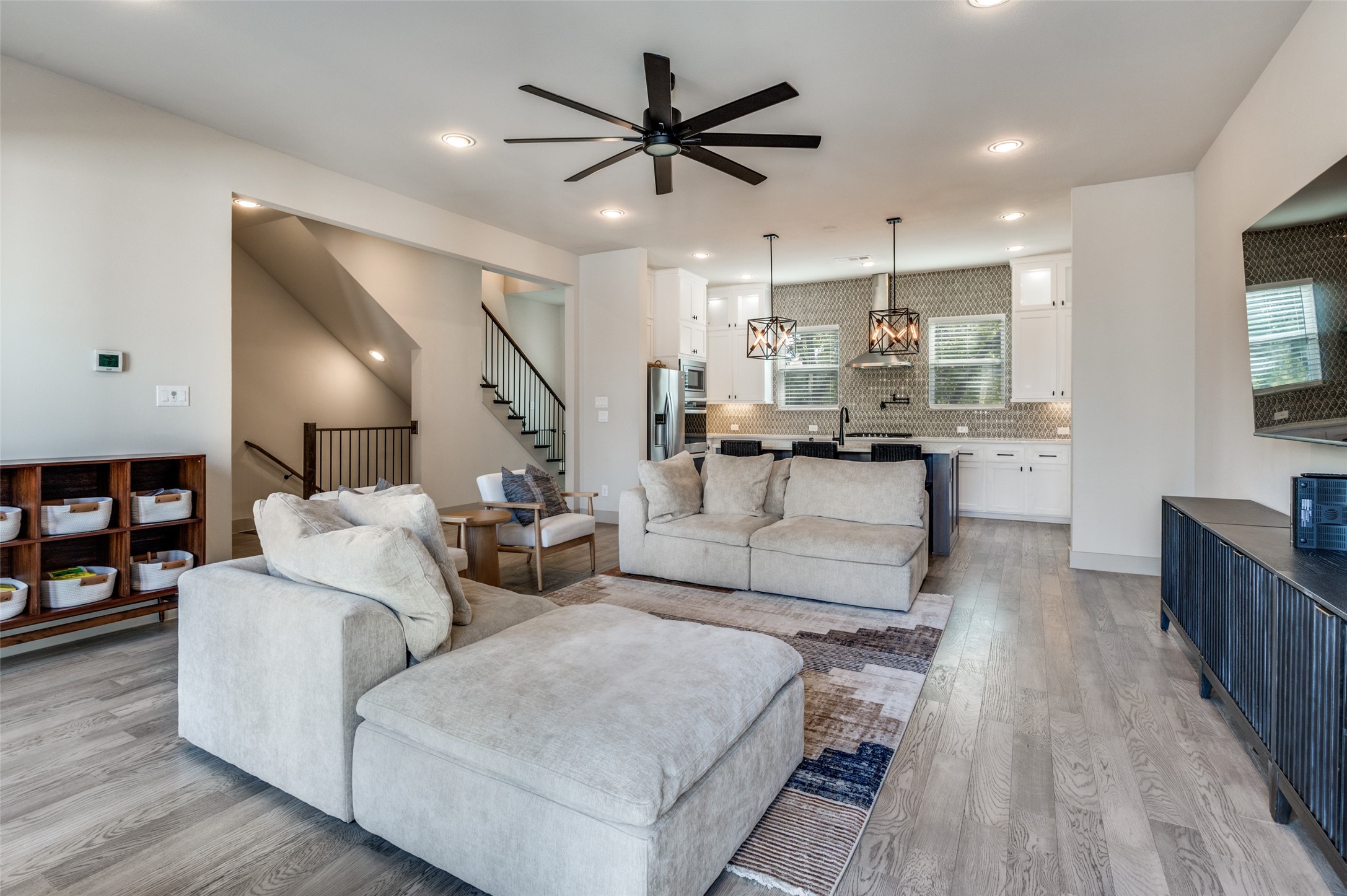 1434 Elevado Drive Dallas TX 75212