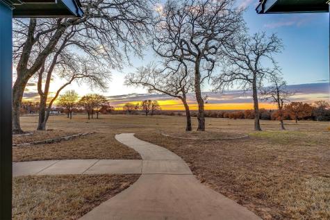 1286 County Road 4698 Boyd TX 76023