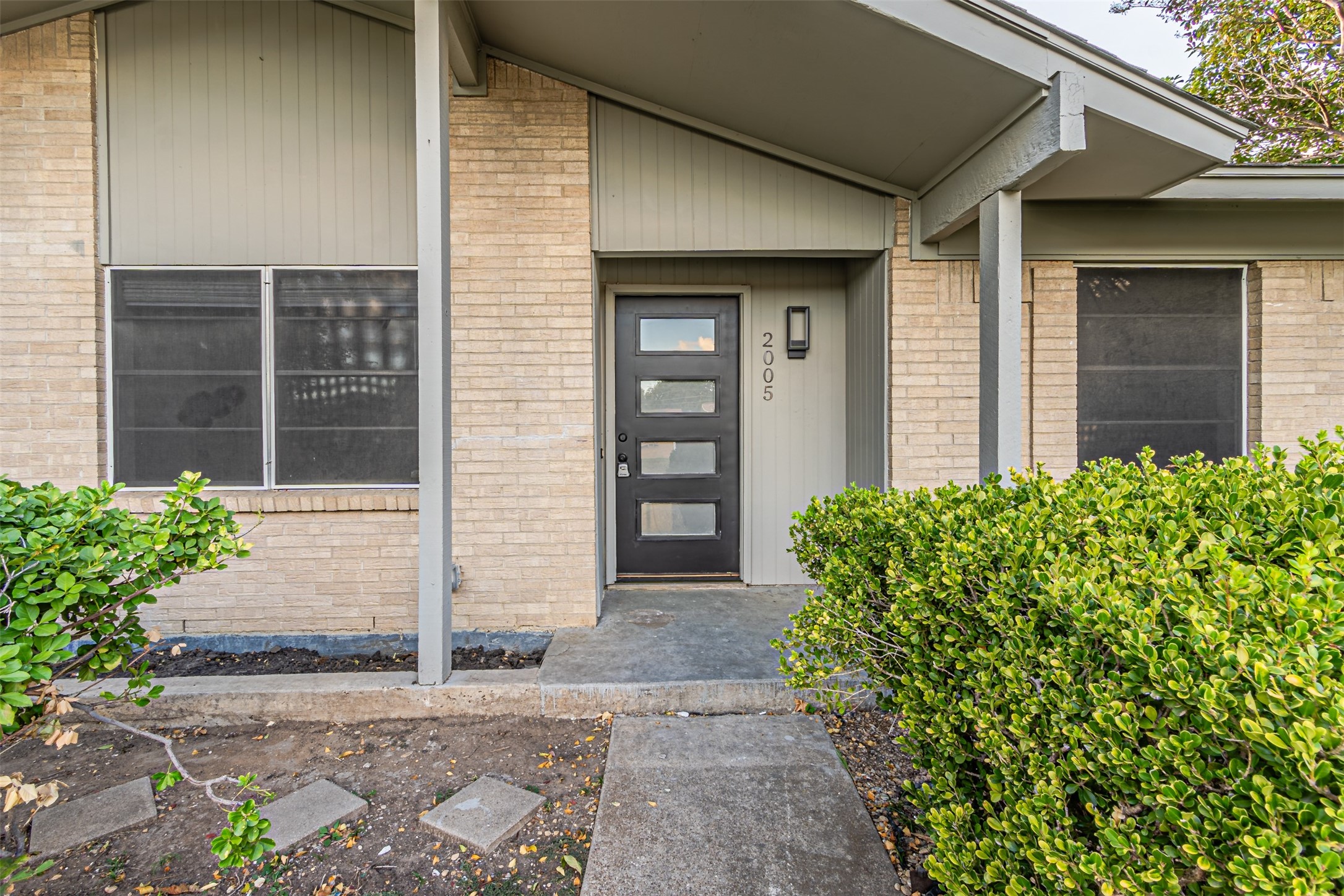 2005 Bamboo Street Mesquite TX 75150