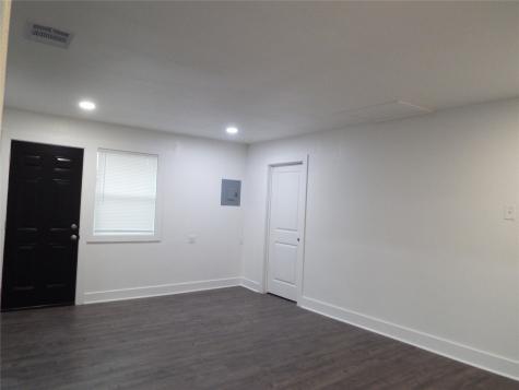 8949 Shorelark Drive Dallas TX 75217