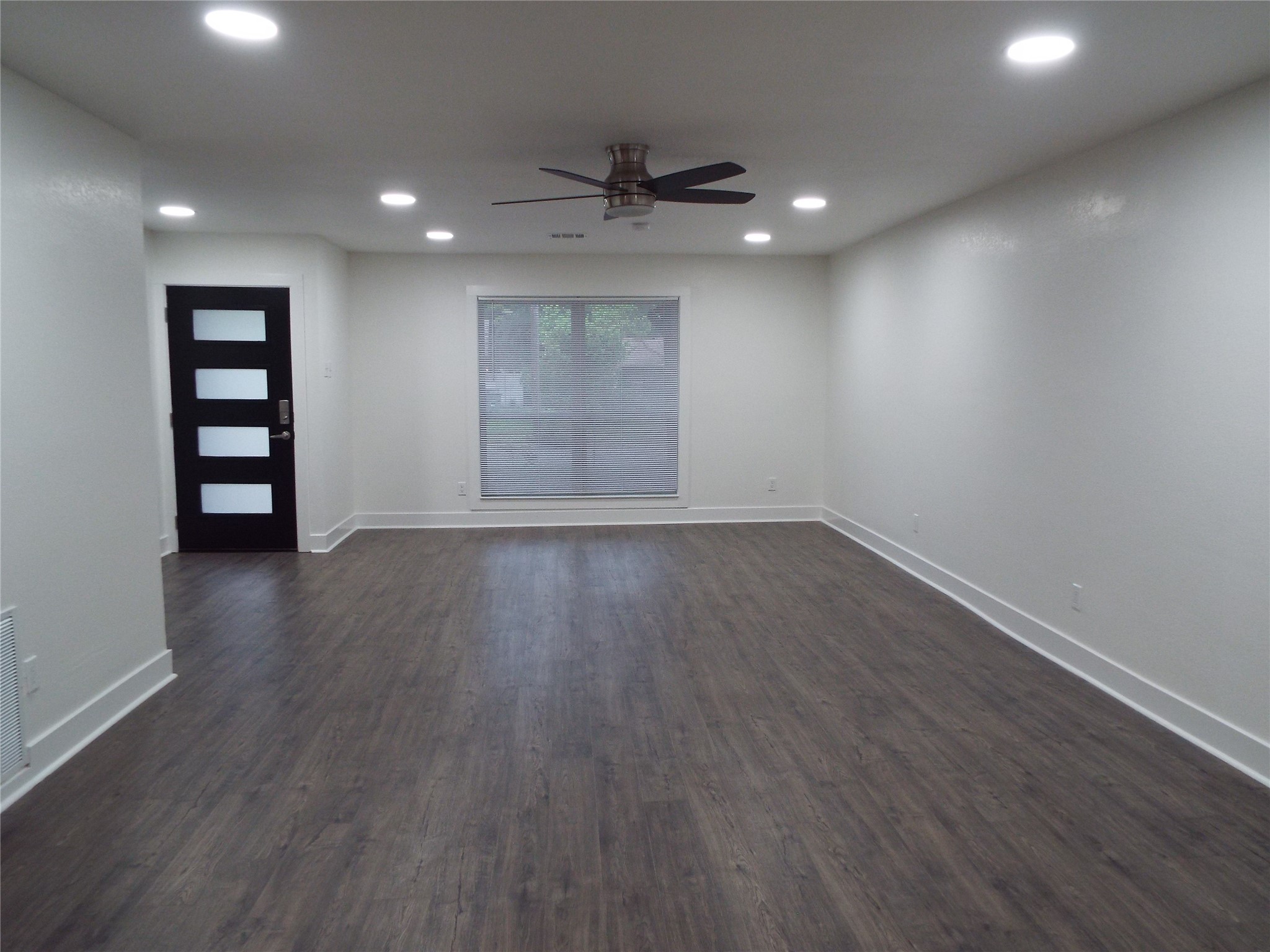 8949 Shorelark Drive Dallas TX 75217