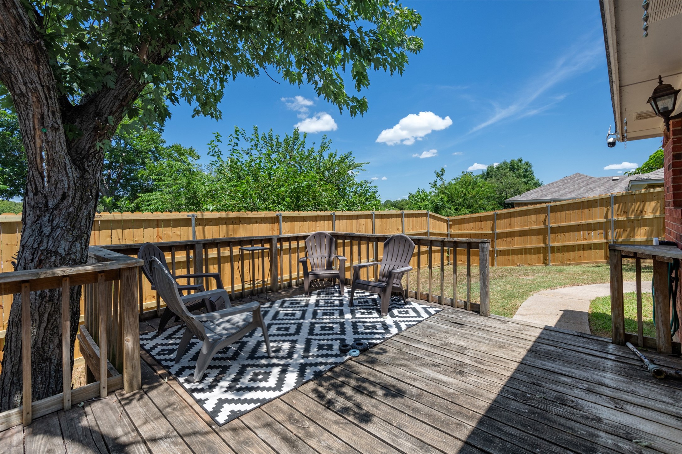 304 W Windsor Drive Denton TX 76207