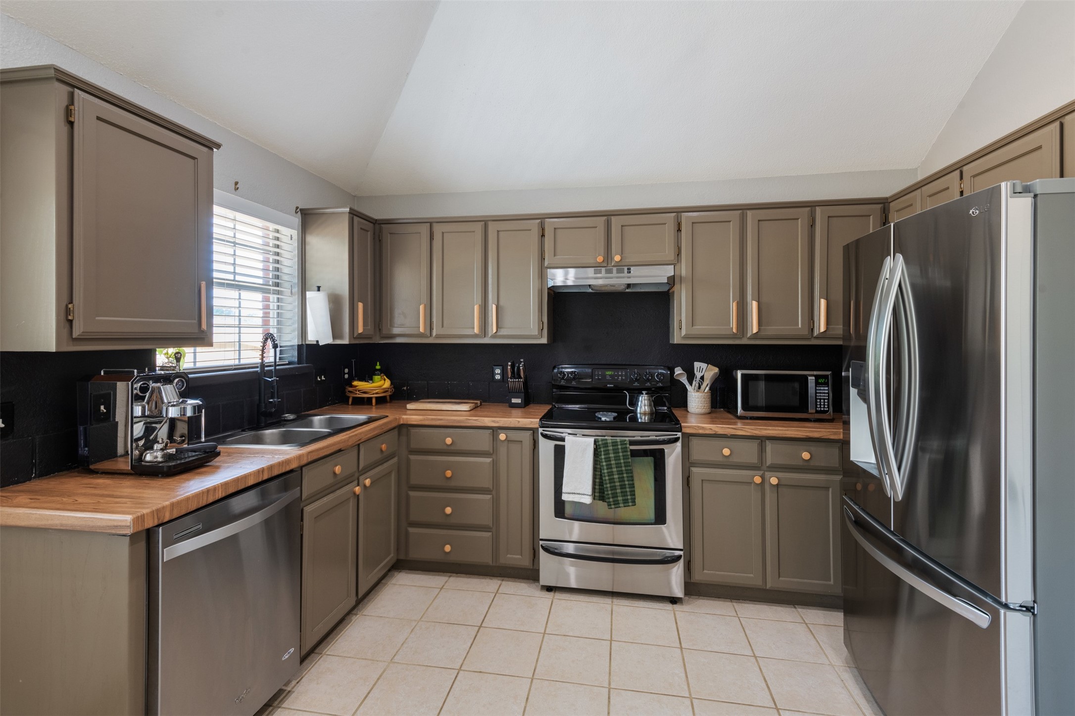 304 W Windsor Drive Denton TX 76207