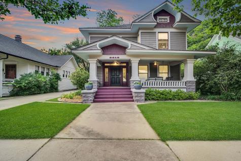 2212 College Avenue Fort Worth TX 76110