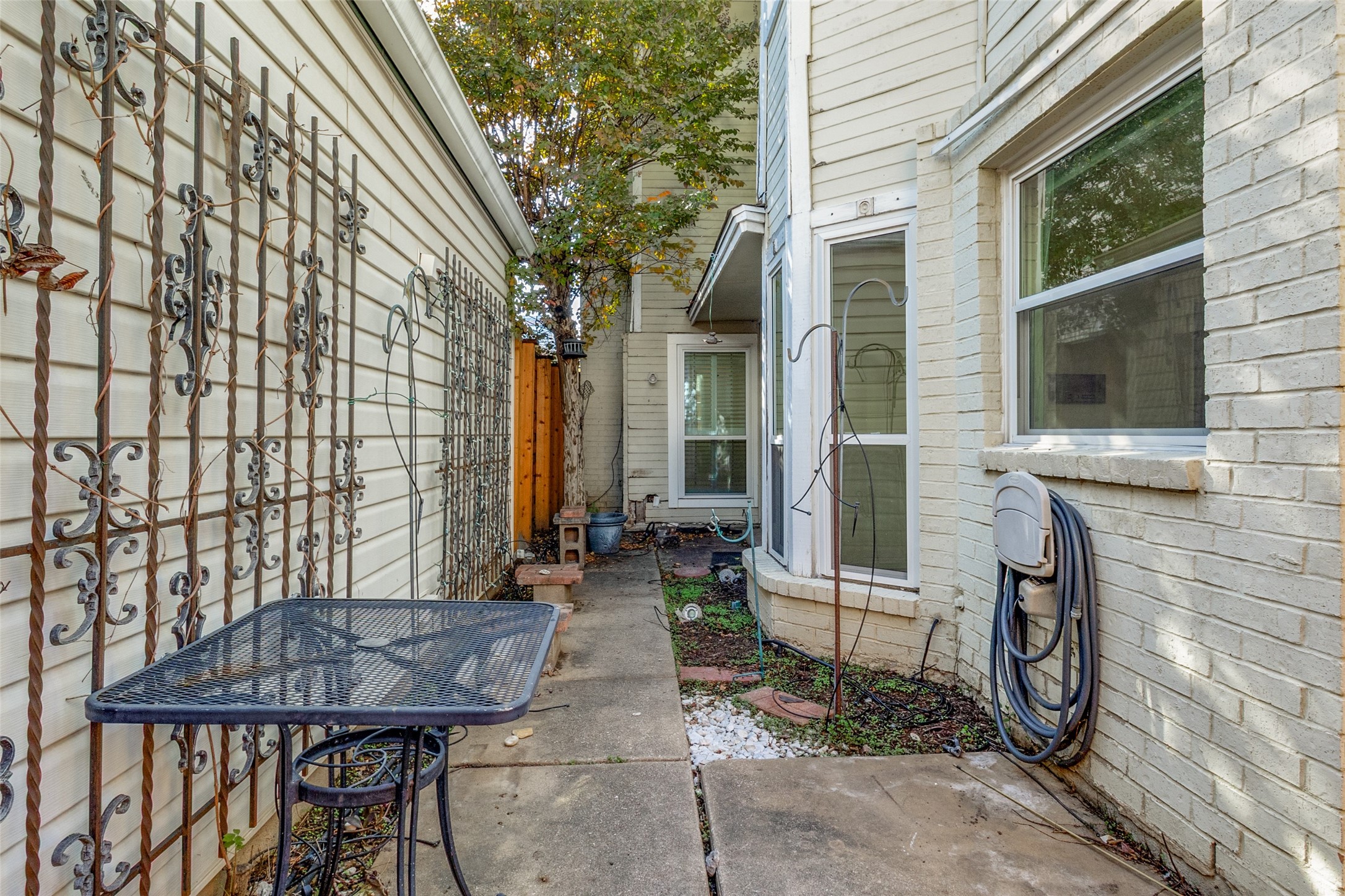 820 Pavillion Street Dallas TX 75204