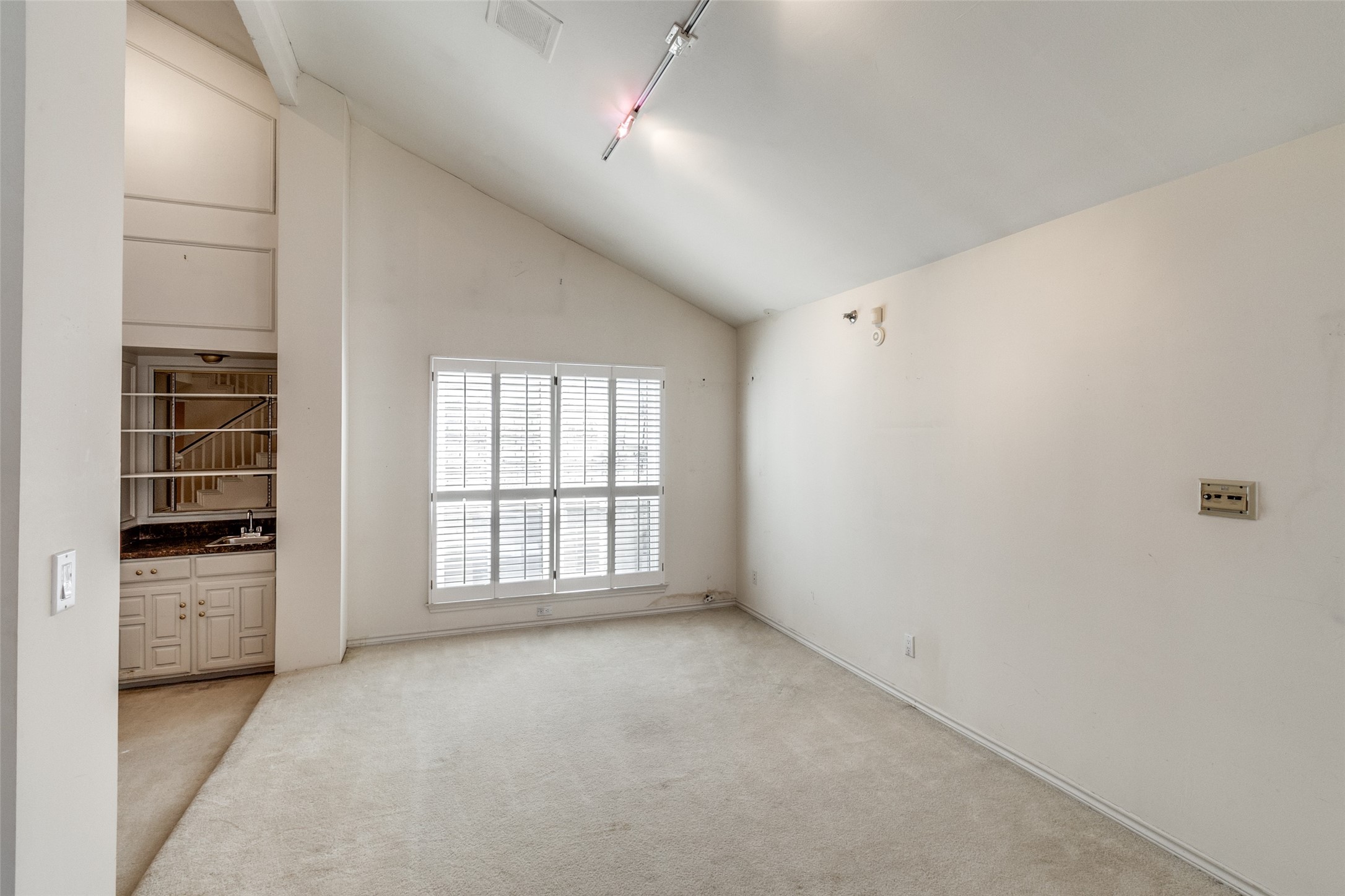 820 Pavillion Street Dallas TX 75204