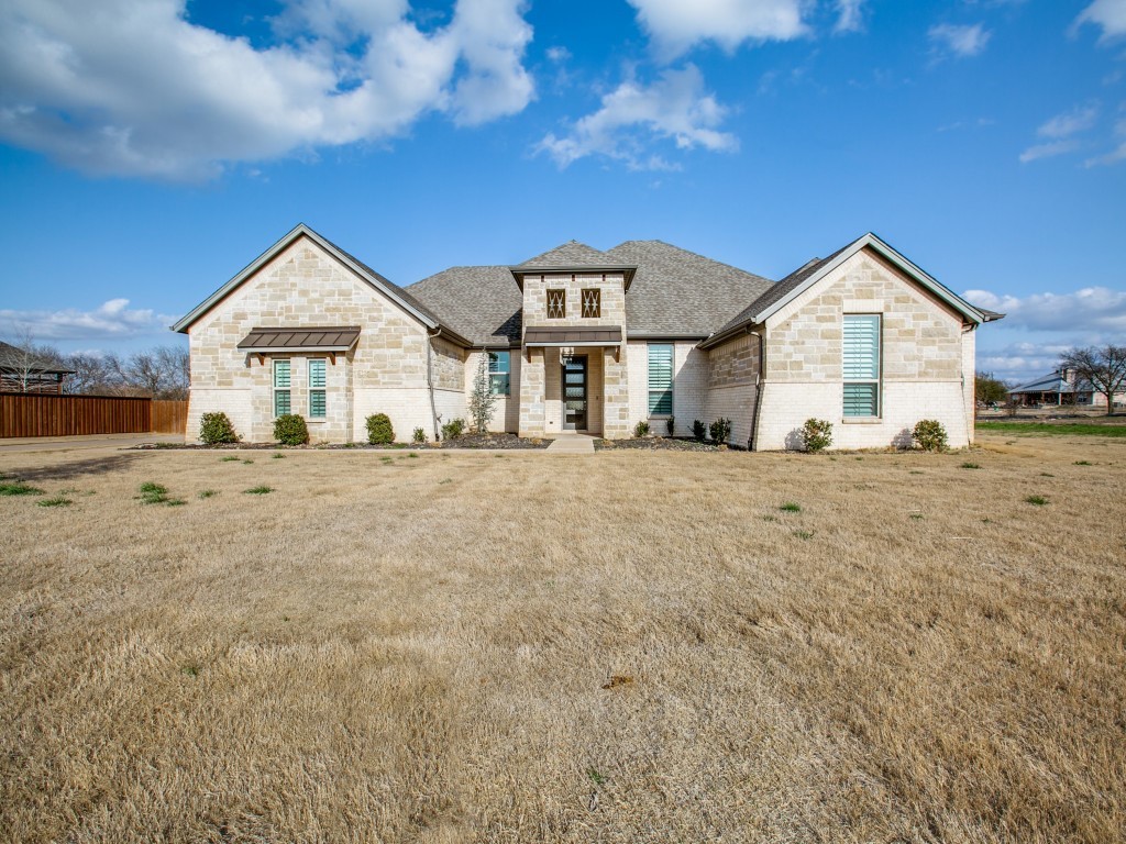 10908 Chriswood Drive Crowley TX 76036