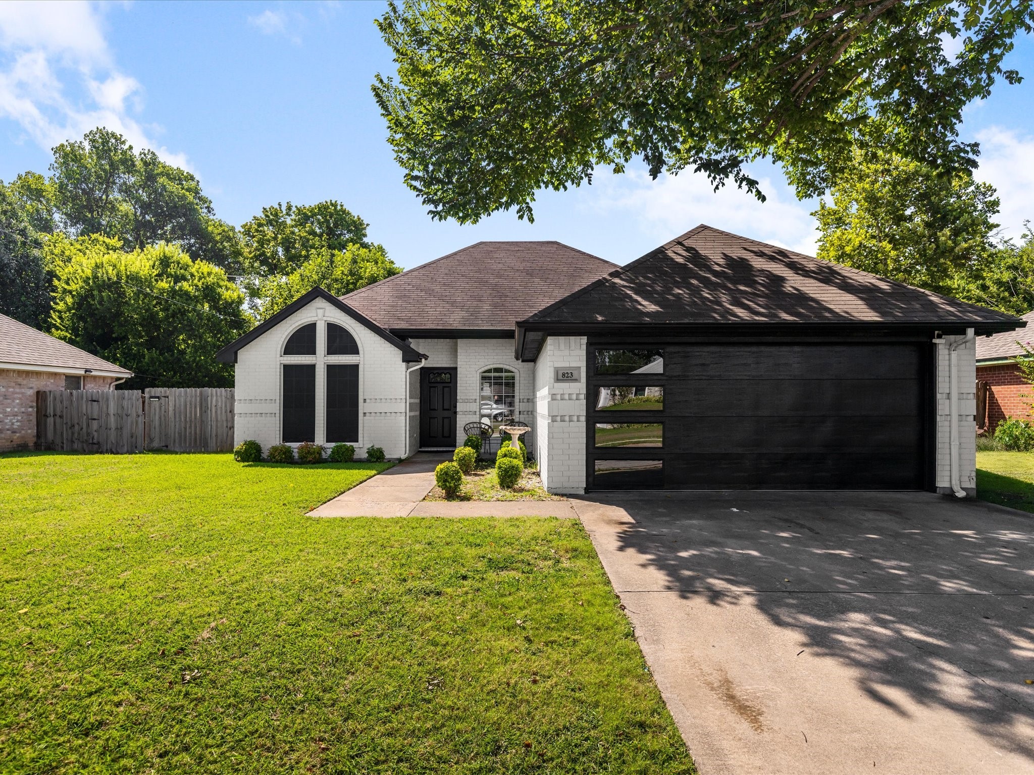 823 Irene Street Burleson TX 76028