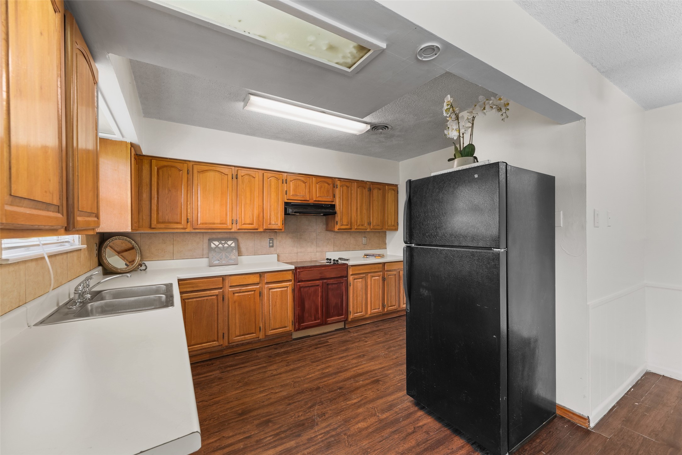 505 Lawson Drive Garland TX 75042