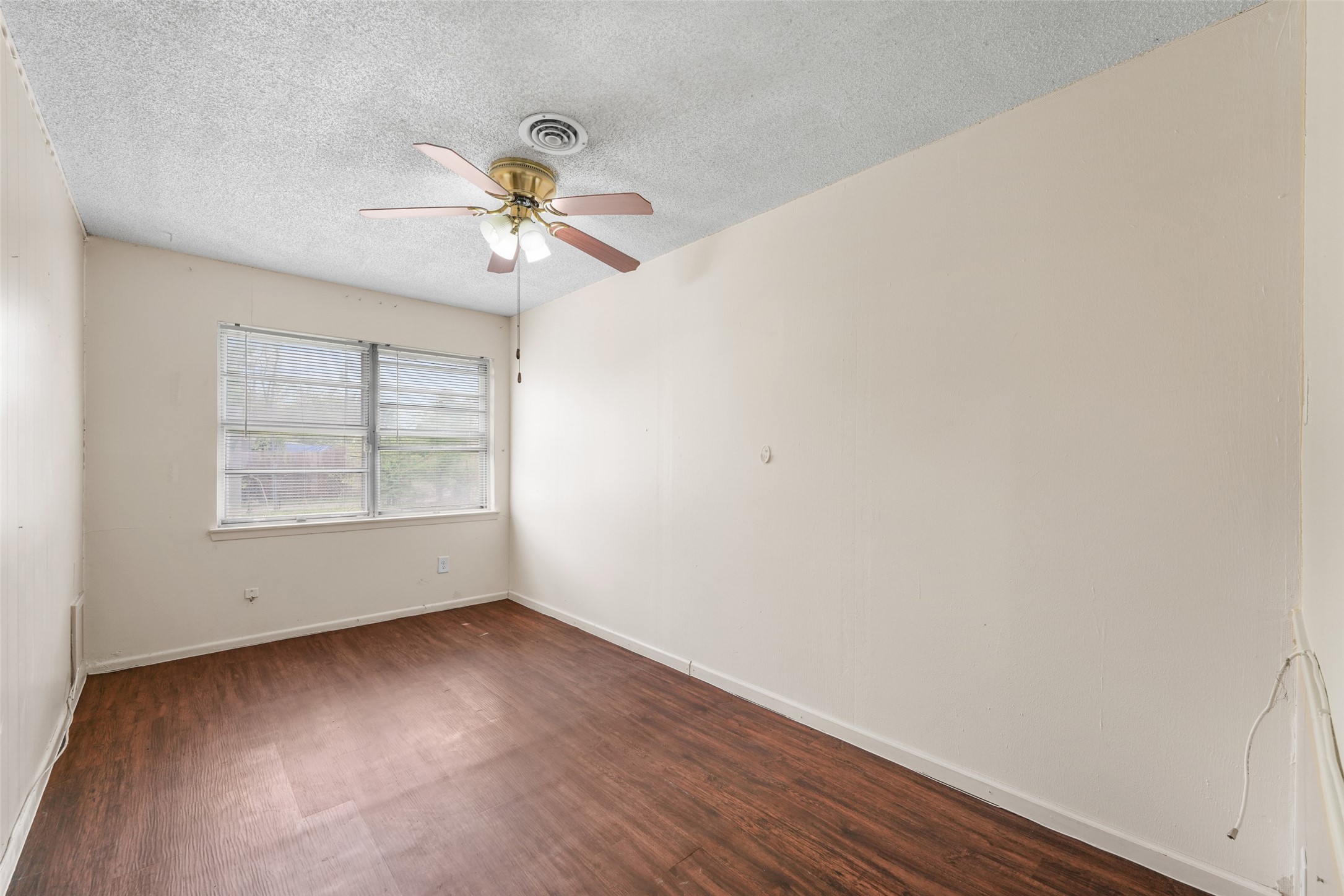 505 Lawson Drive Garland TX 75042
